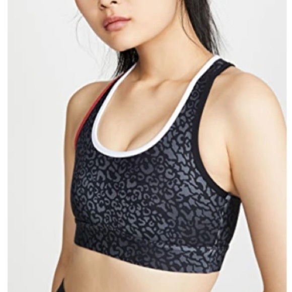 ALL ACCESS- SET Audio Leggings and Front Row Bra In Snow Leopard Multi - Picture 3 of 12